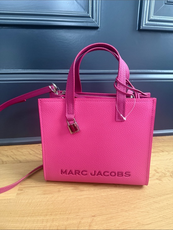 Marc Jacobs Handbags - Marc Jacobs Hot Pink Small Tote